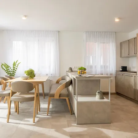 Schwalbennest 1-3 Apartamento